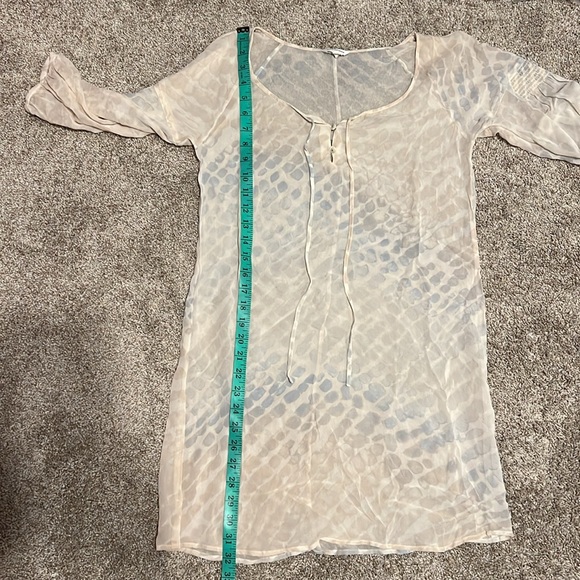 Club Monaco A-line silhouette with a mini length slit NOT included size 00 - Picture 9 of 10